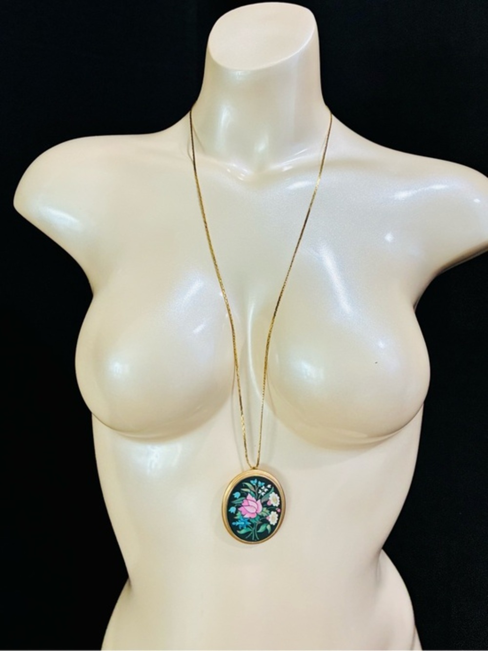 VTG Monet Gold-Tone Chain with VTG Avon BIG Floral Pendant Necklace COLORFUL EUC